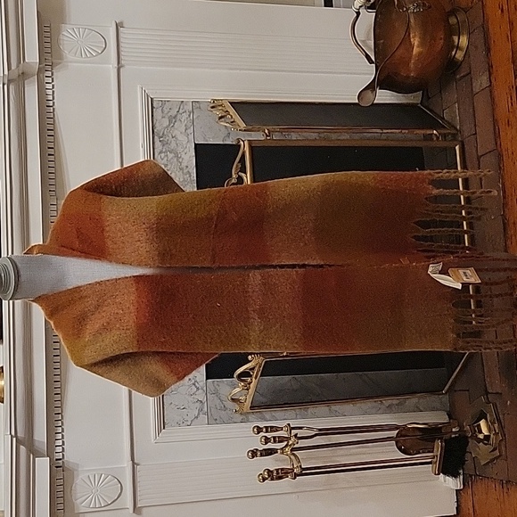 Frye Scarf - Picture 5 of 5